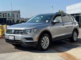 Used 2020 Volkswagen Tiguan S image 3