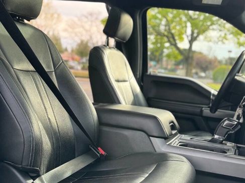 Used 2018 Ford F150 XLT w/ Equipment Group 302A Luxury AWD/4WD image 5