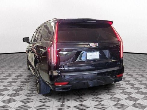Certified 2024 Cadillac Escalade Sport AWD/4WD image 3