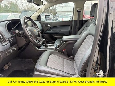 Used 2018 Chevrolet Colorado Z71 w/ Z71 Midnight Edition image 15