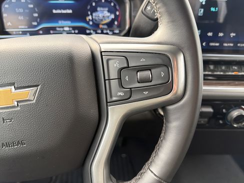 Used 2025 Chevrolet Silverado 2500 LT w/ Safety Package image 20