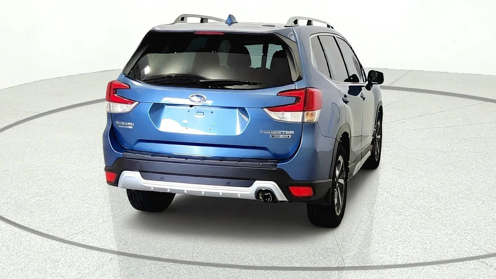 Used 2023 Subaru Forester Touring AWD/4WD image 5