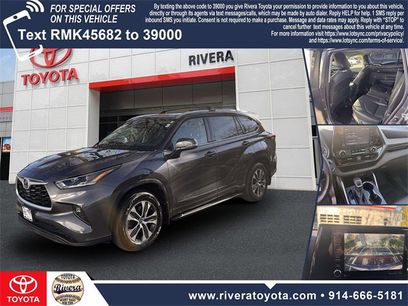 Used 2021 Toyota Highlander XLE