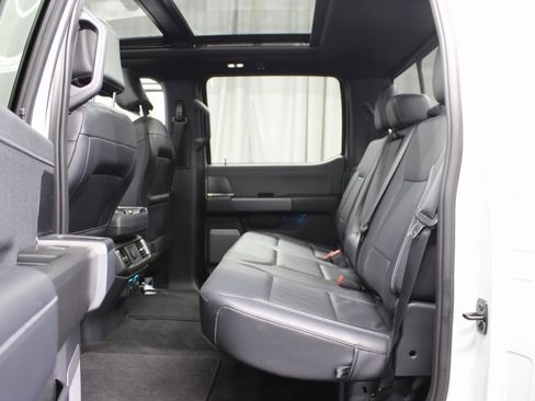 Used 2024 Ford F150 Lariat image 10