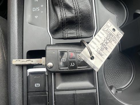Used 2021 Volkswagen Atlas S FWD image 71