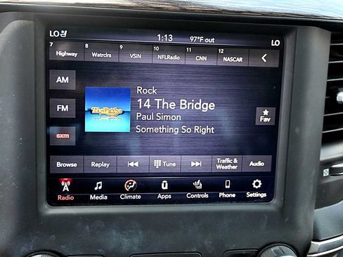 Used 2019 RAM 1500 Laramie AWD/4WD image 23