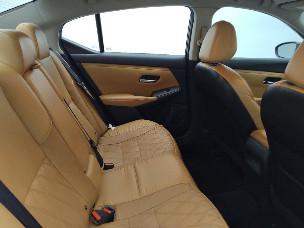 Used 2021 Nissan Sentra SV w/ SV Premium Package FWD image 19