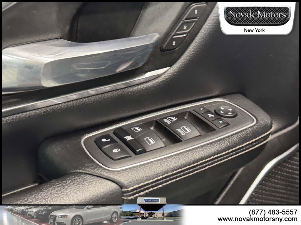 Used 2023 RAM 1500 Laramie AWD/4WD image 16