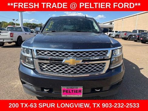 Used 2017 Chevrolet Tahoe LT w/ LT Signature Package RWD image 8