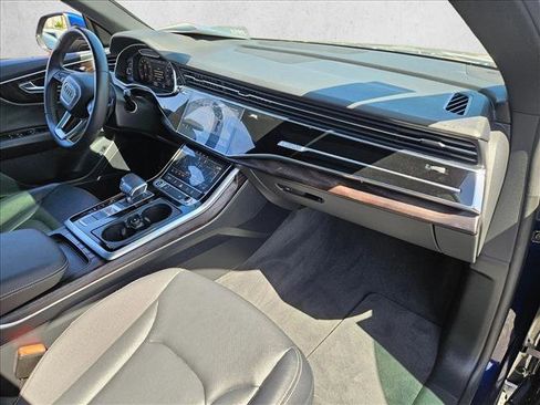Used 2021 Audi Q8 Premium Plus w/ Premium Plus Package AWD/4WD image 24