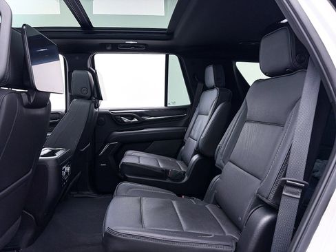Used 2024 GMC Yukon Denali w/ Advanced Technology Package image 44