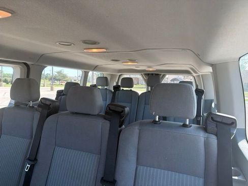 Used 2018 Ford Transit 350 XLT RWD image 7