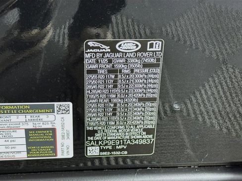 New 2026 Land Rover Range Rover SE image 34