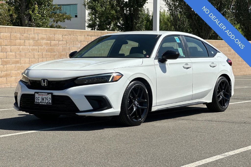 Used 2023 Honda Civic Sport image 8