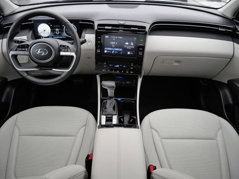 Certified 2023 Hyundai Tucson SEL w/ Convenience Package image 10