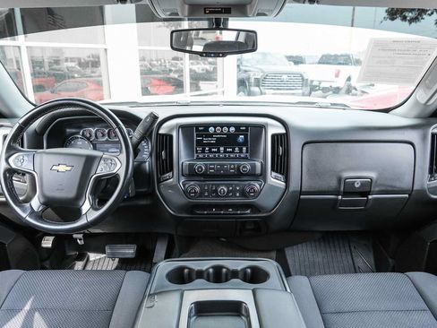 Used 2018 Chevrolet Silverado 1500 LT w/ Texas Edition AWD/4WD image 25
