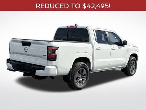 New 2026 Nissan Frontier SV w/ All-Weather Content Package AWD/4WD image 4