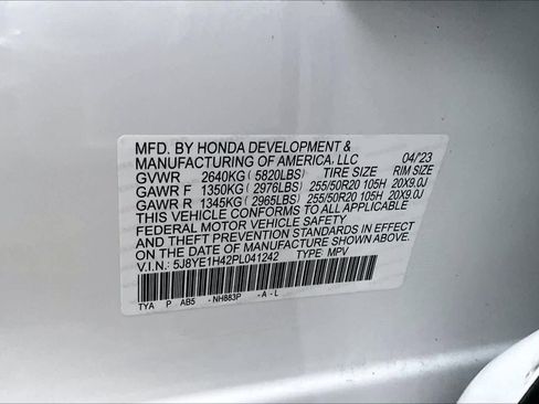 Used 2023 Acura MDX SH-AWD w/ Technology Package image 31