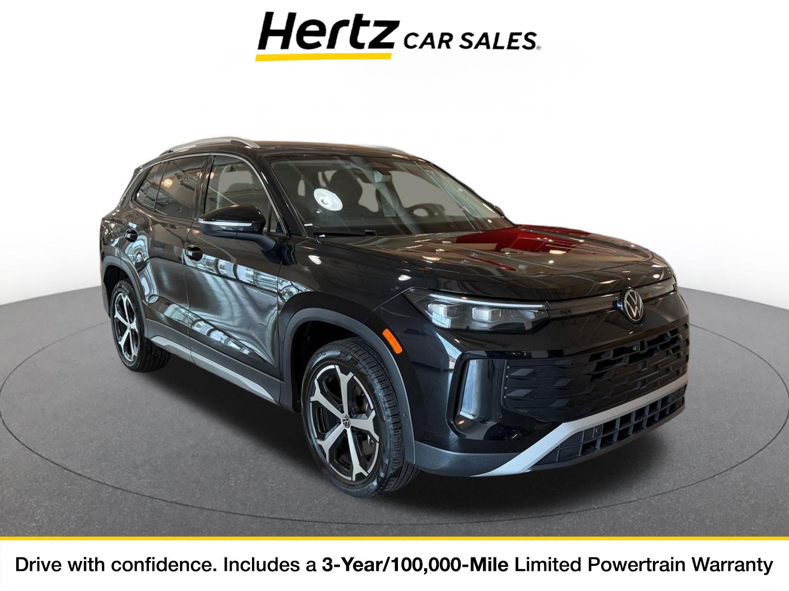 Used 2026 Volkswagen Tiguan SE AWD/4WD image 1