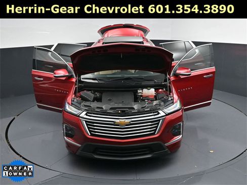 Used 2023 Chevrolet Traverse Premier w/ LPO, Floor Liner Package image 52