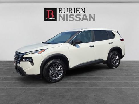Used 2024 Nissan Rogue S AWD/4WD image 1