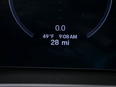 New 2026 Porsche Cayenne GTS image 9