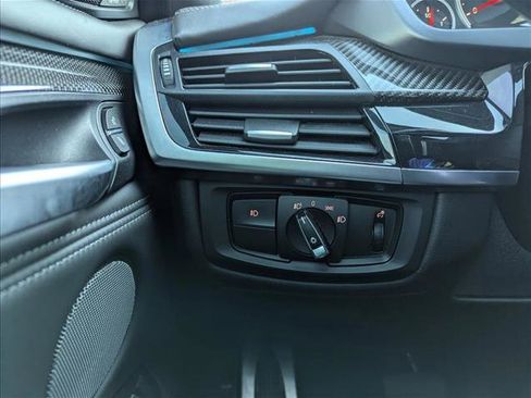 Used 2017 BMW X5 M image 15