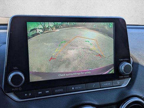 Used 2024 Nissan Sentra SV image 14