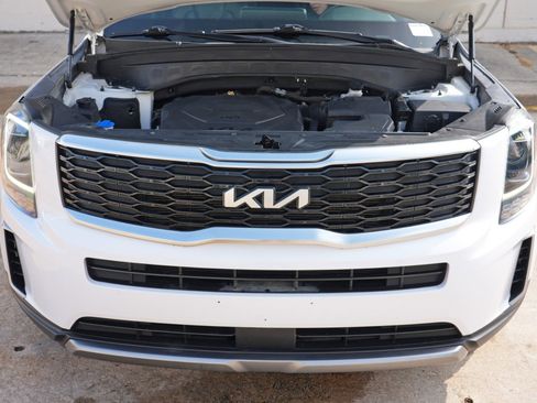 Used 2022 Kia Telluride S AWD/4WD image 7