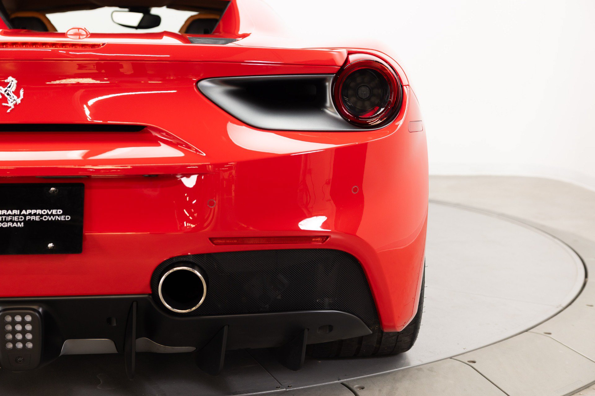 Certified 2019 Ferrari 488 Spider RWD image 47