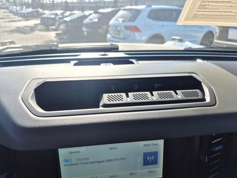 Used 2021 Ford Bronco Black Diamond image 17