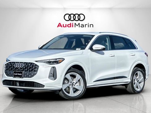 New 2025 Audi Q5 Premium Plus image 1