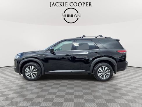 New 2026 Nissan Pathfinder SL AWD/4WD image 2