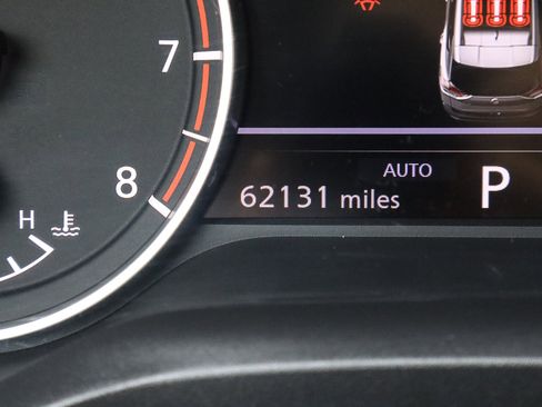 Used 2023 Nissan Rogue SV image 29