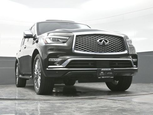 Used 2021 INFINITI QX80 Sensory w/ Cargo Package image 21
