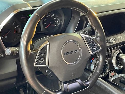 Used 2021 Chevrolet Camaro LT w/ RS Package image 19