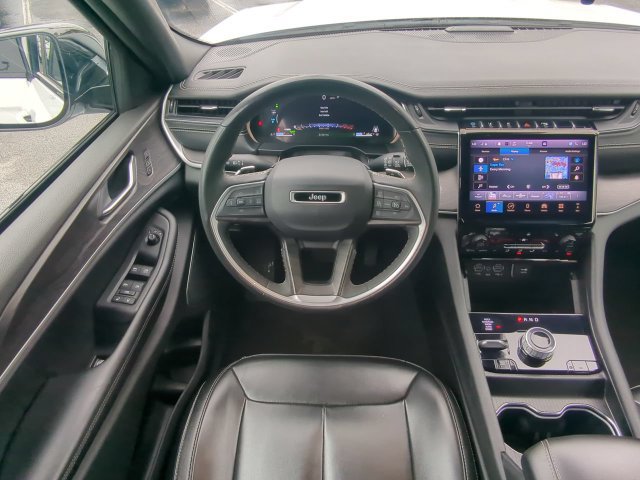 Used 2024 Jeep Grand Cherokee Limited 4xe AWD/4WD image 19