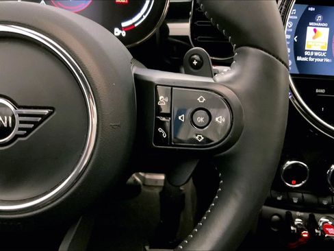 Certified 2023 MINI Cooper S image 19