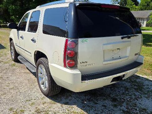 Used 2012 GMC Yukon Denali image 6