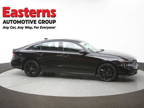 Used 2025 Honda Accord SE image 46
