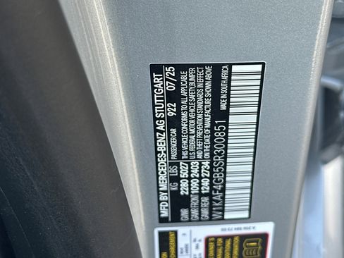 New 2025 Mercedes-Benz C 300 Sedan image 28