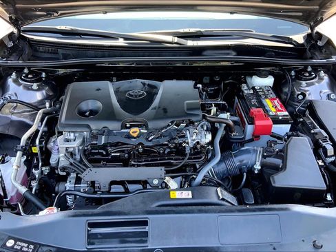 Used 2023 Toyota Camry XLE FWD image 31