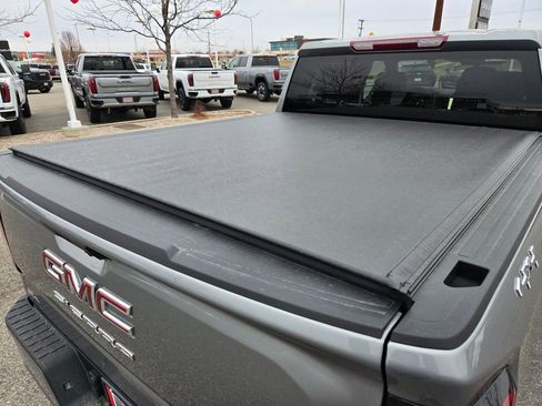 New 2026 GMC Sierra 1500 Elevation image 8