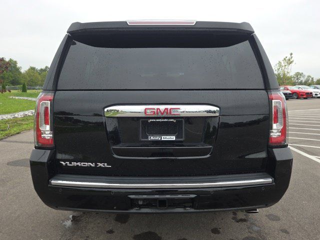 Used 2018 GMC Yukon XL Denali w/ Open Road Package AWD/4WD image 8