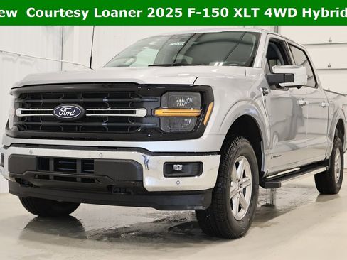 New 2025 Ford F150 XLT w/ Equipment Group 302A MID image 4