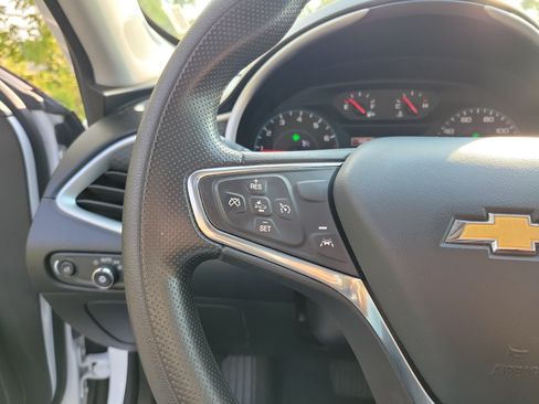 Used 2024 Chevrolet Malibu LT FWD image 22