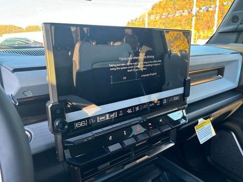 New 2025 GMC Hummer EV 3X image 33