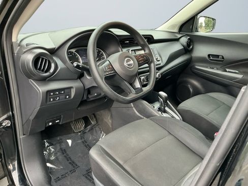 Used 2024 Nissan Kicks S FWD image 11