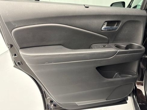 Used 2021 Honda Passport EX-L image 17