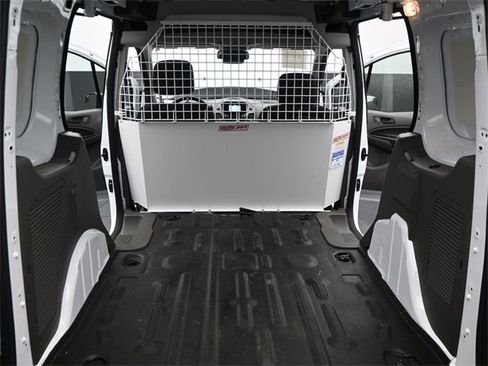 Used 2022 Ford Transit Connect XL image 12
